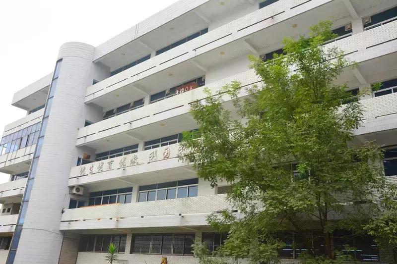 Hello!眉山车辆厂!只有东北人能看懂!