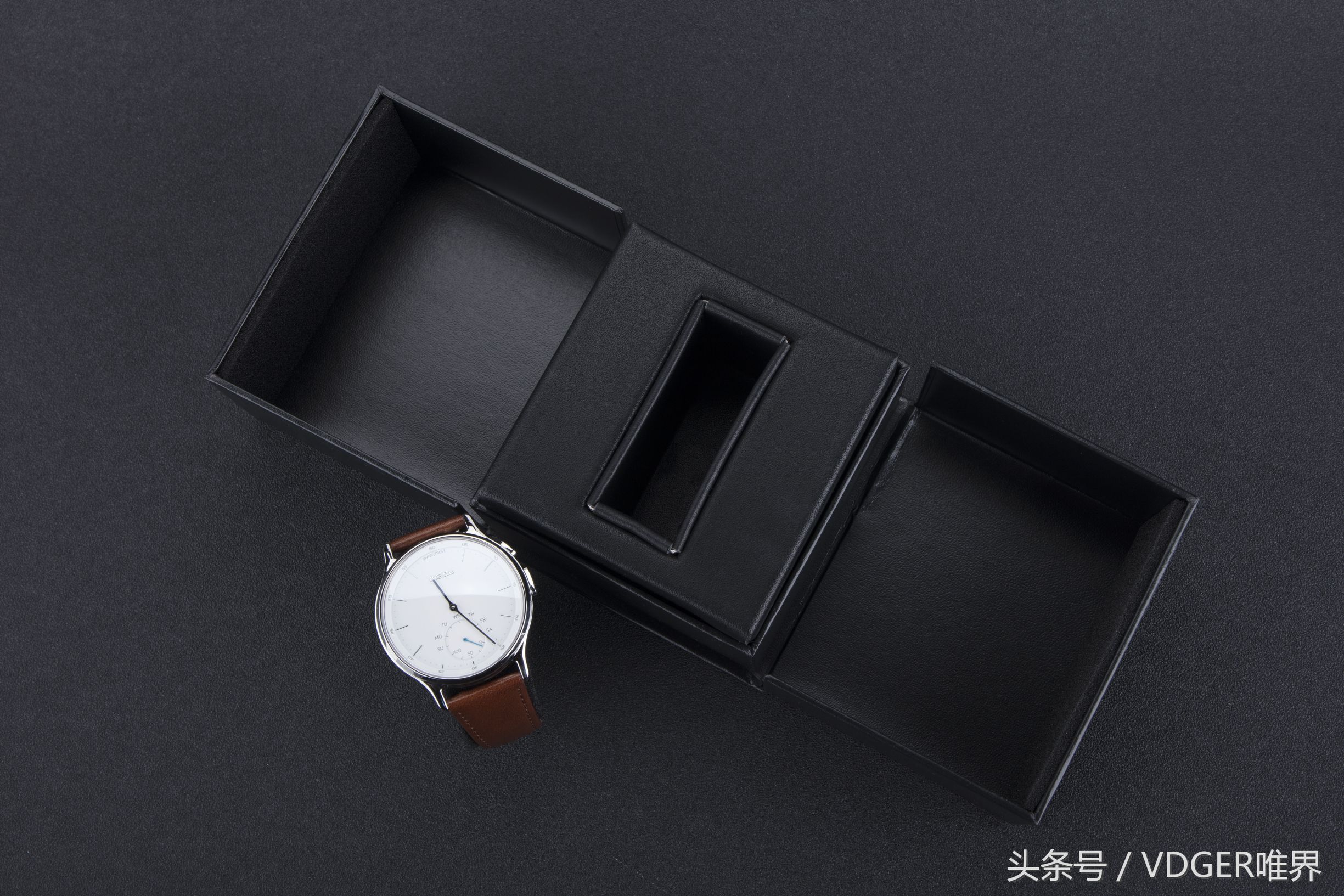 手表也能玩小游戏吗,魅族mix轻智能手表