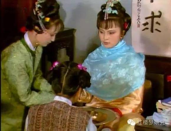 精读红楼梦第三十二回,品读红楼梦第三十一回