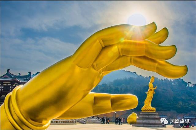 国内居然还私藏了一座“温暖之寺”！网红延参说这是一片忘忧之境