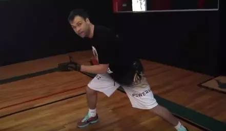 欧文过人视频2023-2024赛季,欧文第一过人