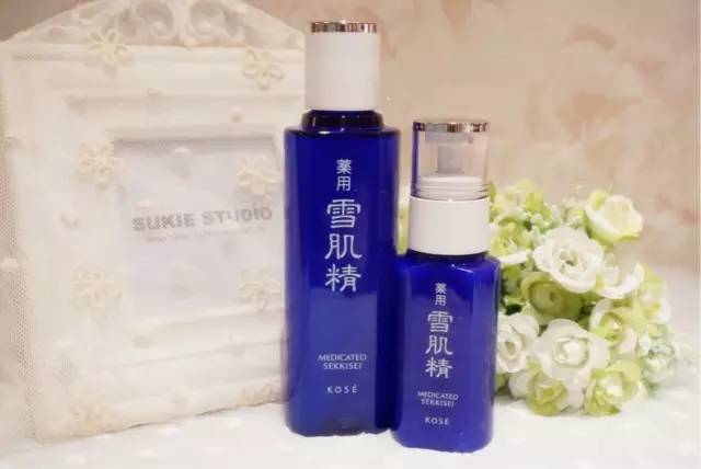 推荐一下最近很火的护肤品 (最近朋友推荐一款很好用的护肤品)