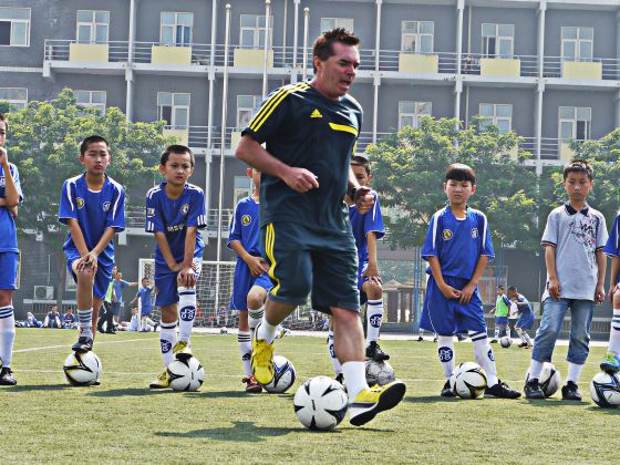 汤姆拜尔传球,汤姆拜尔足球训练视频