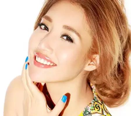 它帮你集齐快消品牌，一伙打折让你365天穿衣不重样