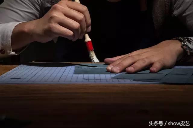 手工皮具制作流程揭秘,皮具手工缝制针法视频