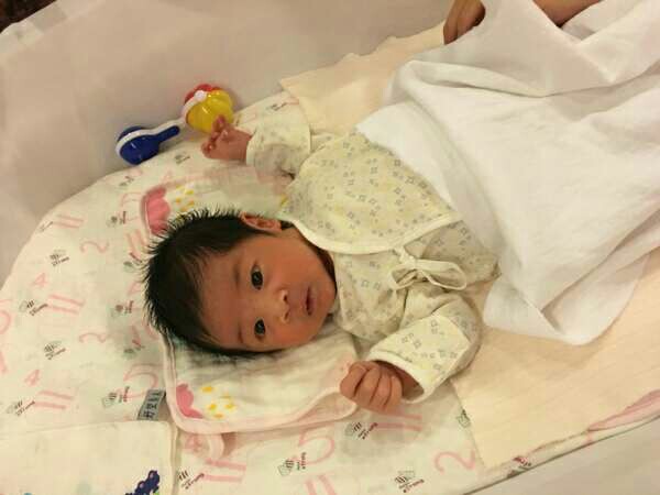 孕38周+2天超快顺产女宝一枚,(无侧切)附上四维和数据症状