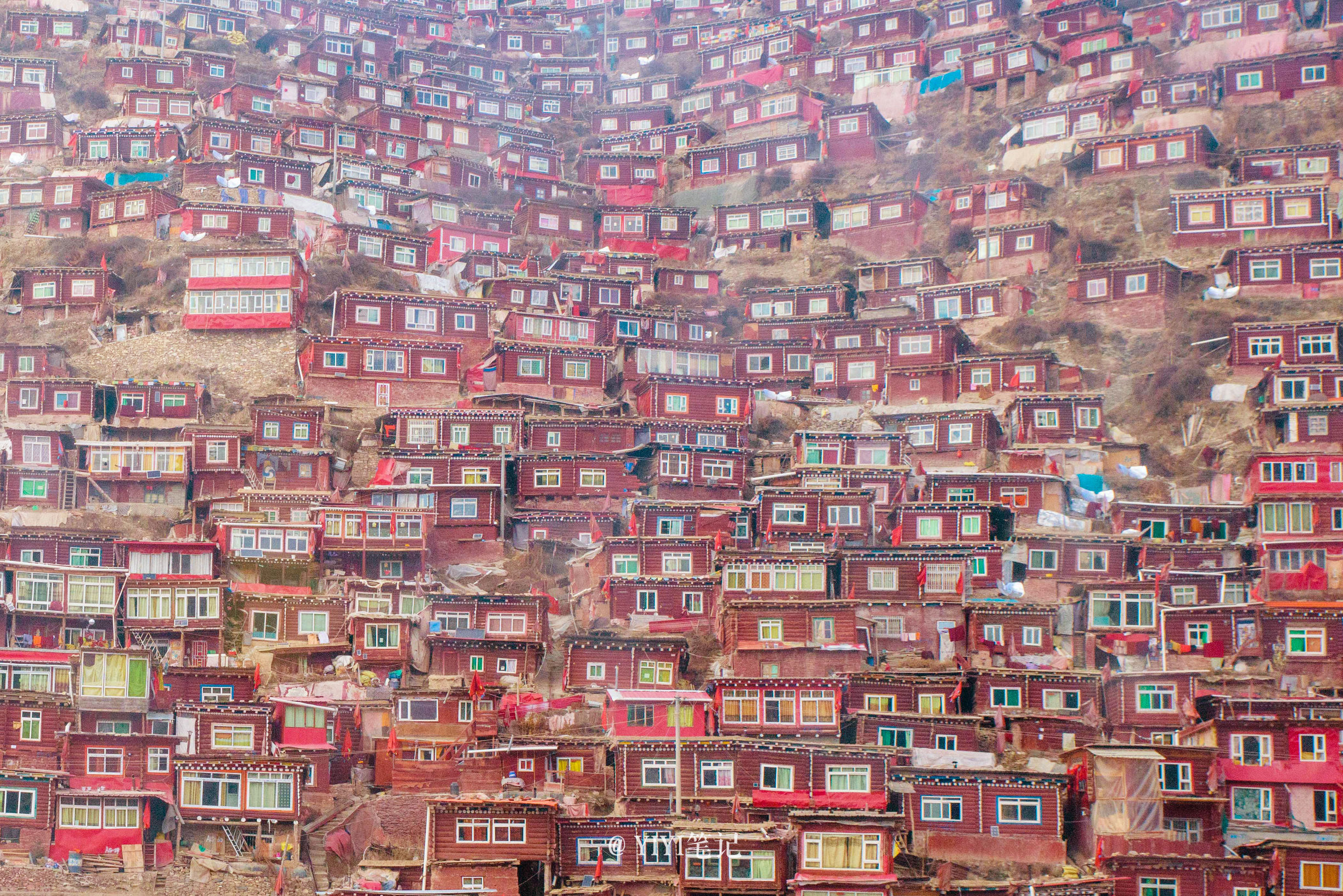 色达的冬天的美景,冬天的色达