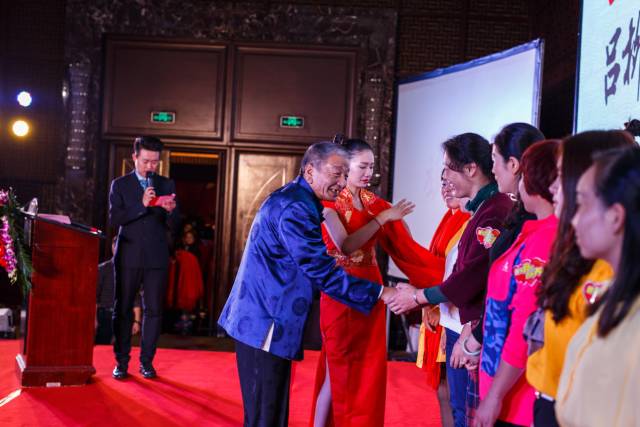 瑜伽有哪些保健效果,瑜伽是美容最好的产品