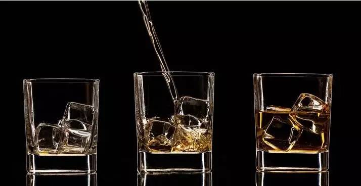 中国大商搭便车海外赚钱时代结束？酒企海外换新玩法