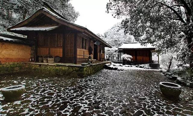 荐读丨微写微拍带上一本书去心灵徒步