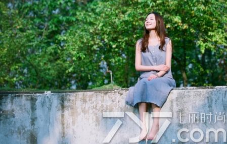 欧舒丹蜡菊眼霜,欧舒丹蜡菊赋颜御龄抗皱眼霜