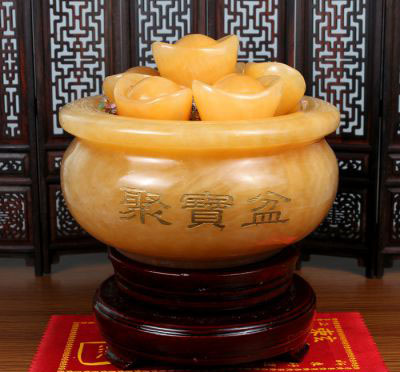 家中入户门朝北财位在哪,如何确定家中财位在哪里