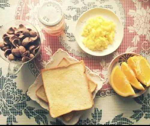 微商早安励志朋友圈高质量句子,微商早安励志语录正能量句子