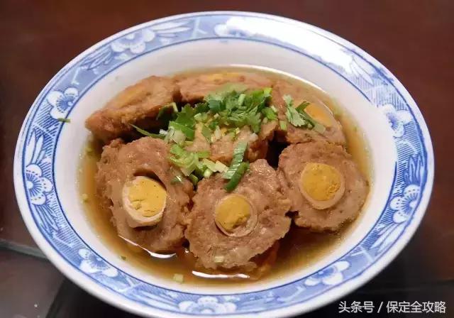 逃离闹市的小天堂！这家藏匿在乐凯大街的传统蒸菜一口就回到童年