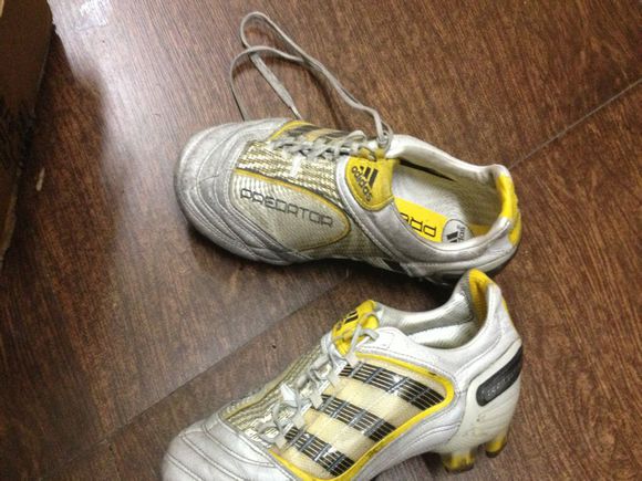 大童足球鞋怎么选购,足球鞋选购技巧及指南