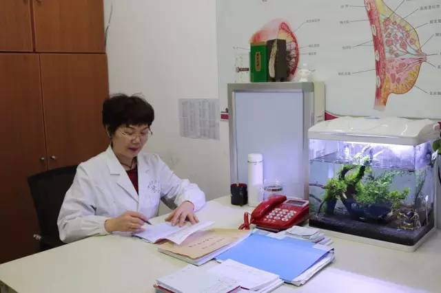 最近哪个明星又得癌症了,又一明星患癌去世