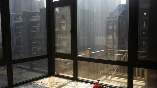 玻璃好坏怎么辨别,单向透明玻璃透光吗