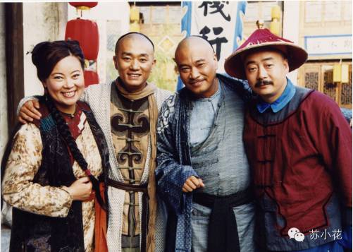 含笑飞天原唱完整版,含笑飞天完整版歌曲