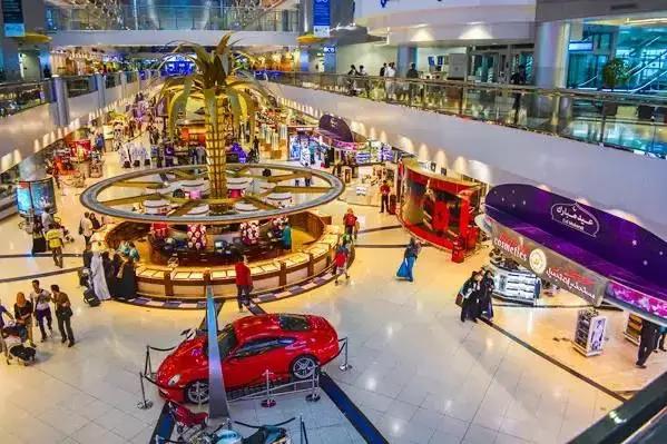 哪个地方免税店买衣服最便宜,买什么机场特产最便宜