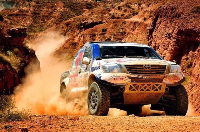 香鹿山凤凰岭越野大赛,香鹿山镇摩托车比赛