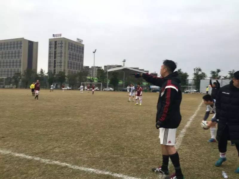 ［战队］福州米兰热身赛战报：菜教互啄贺佳节上街米兰喜百年