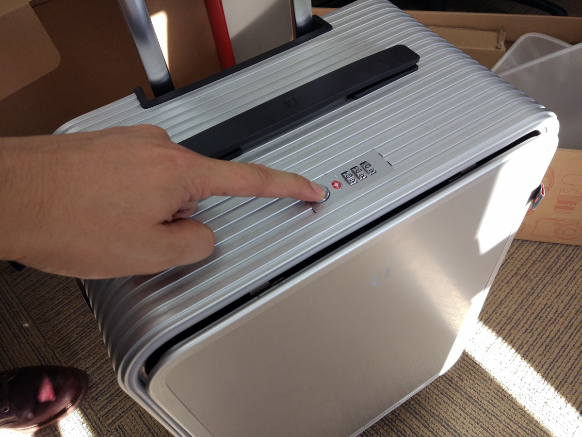 王老湿体验划船机,王老湿开箱视频