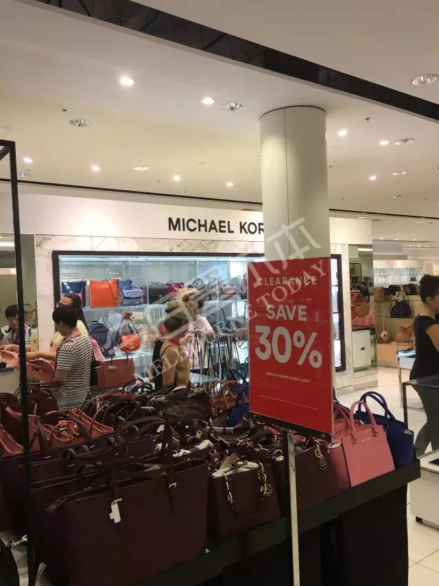 墨市BoxingDay现场:蔻驰5折!兰蔻YSL7折