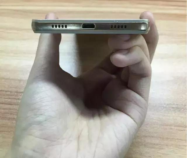 手机进灰了怎么办,手机摄像头进灰怎么处理