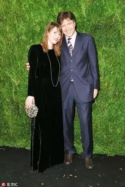 最烂大街的时尚单品,史上最丑时尚单品