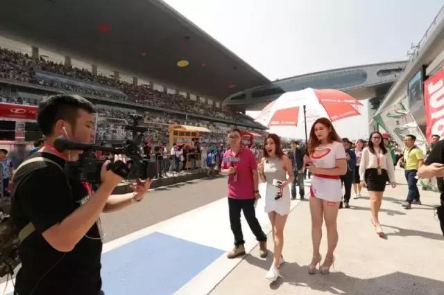 汽车圈不只有MINI会玩，这个品牌也玩得很溜