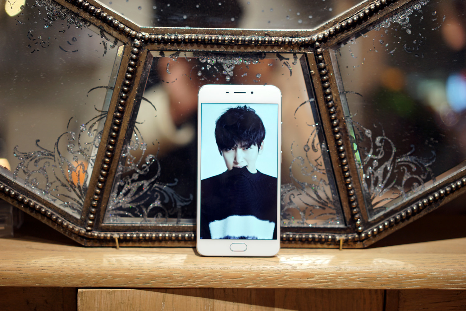 是炒冷饭还是延续经典？魅蓝Note5体验