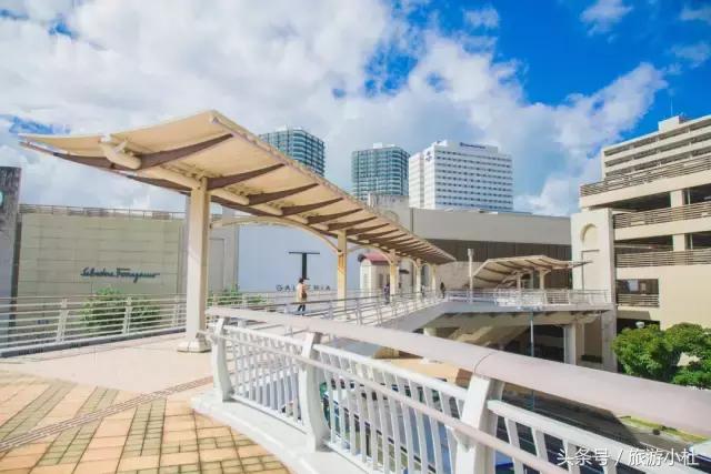 鐞夌悆涔嬭摑鎭嬫垬鍐茬怀,鎭嬫垬鍐茬怀铚滄湀涔嬫梾