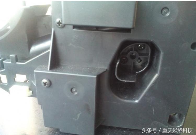 震旦复印机ad239怎么复印,震旦239复印机换载体图解