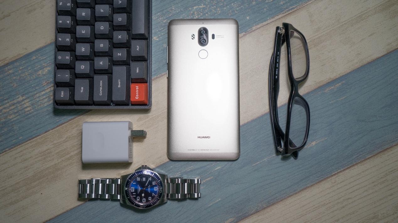 华为mate9可以用40w超级快充吗,华为mate9可以用40w快充吗