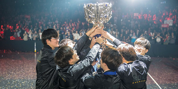 lols6赛场大事记,明凯uzi抽skt