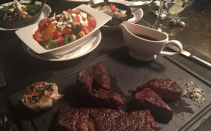 让你印象最深刻的牛排餐,新年的第一餐火锅