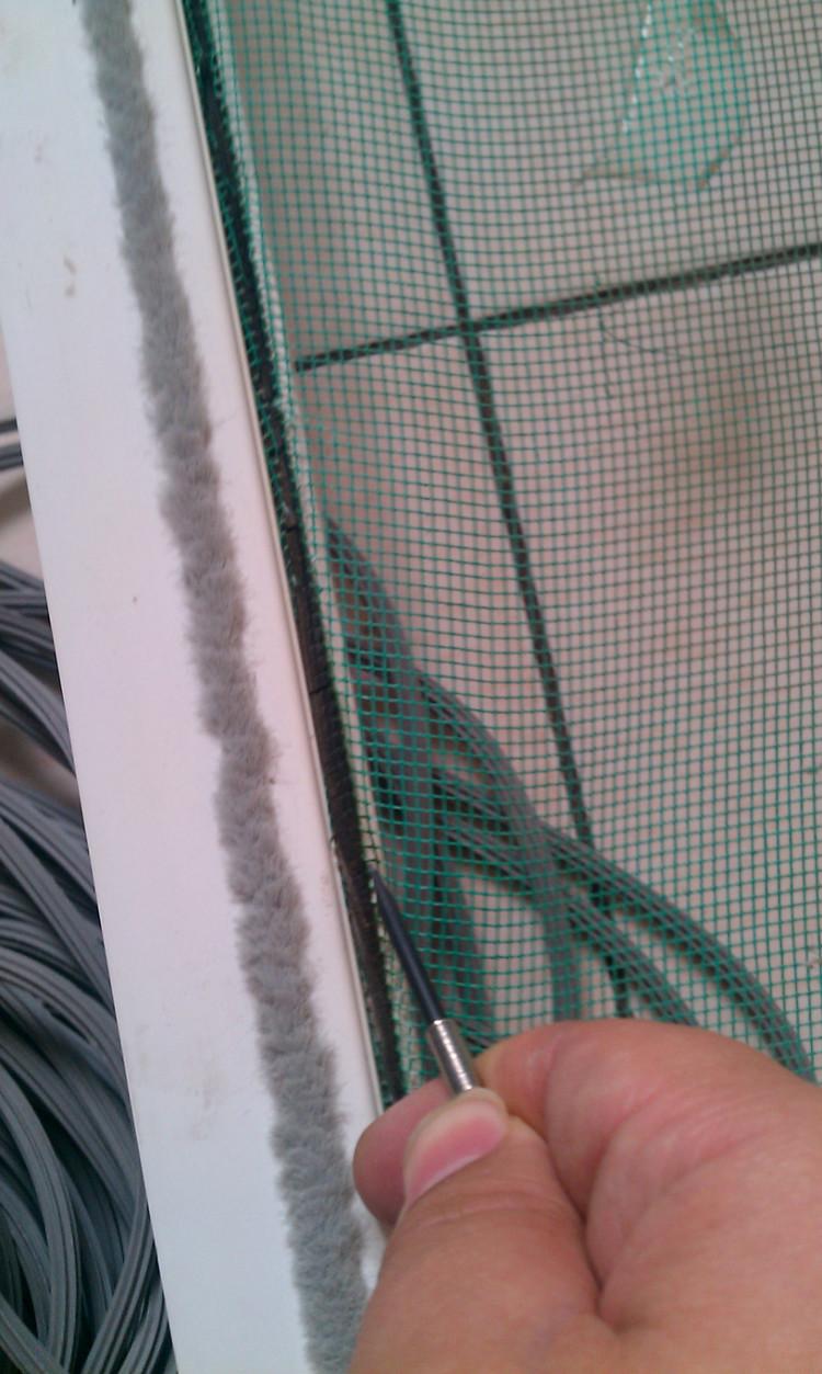 老公学这招在家换纱窗，竟省了几百块钱！维修师傅看了直呼抢饭碗