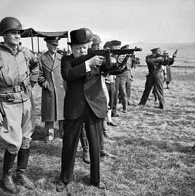 靠奢侈品提高身价蠢吗,靠奢侈品赚钱吗