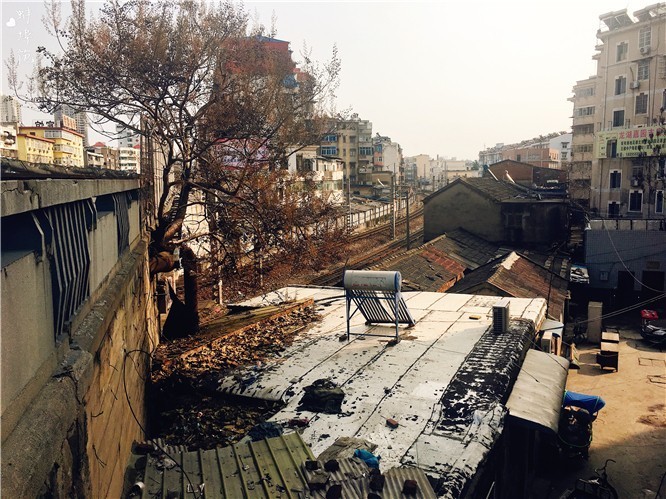 再看你一眼粤语歌,再看你一眼原唱完整版