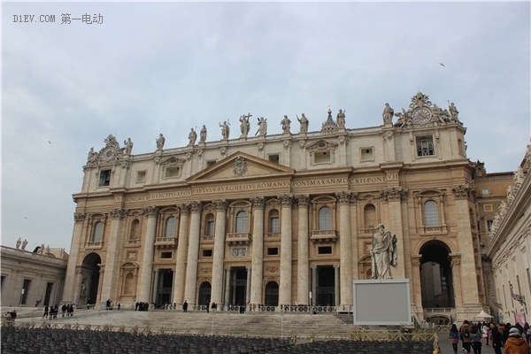 蜜月旅行惊现知豆比亚迪，顺着德法瑞意饱览欧洲的新能源汽车