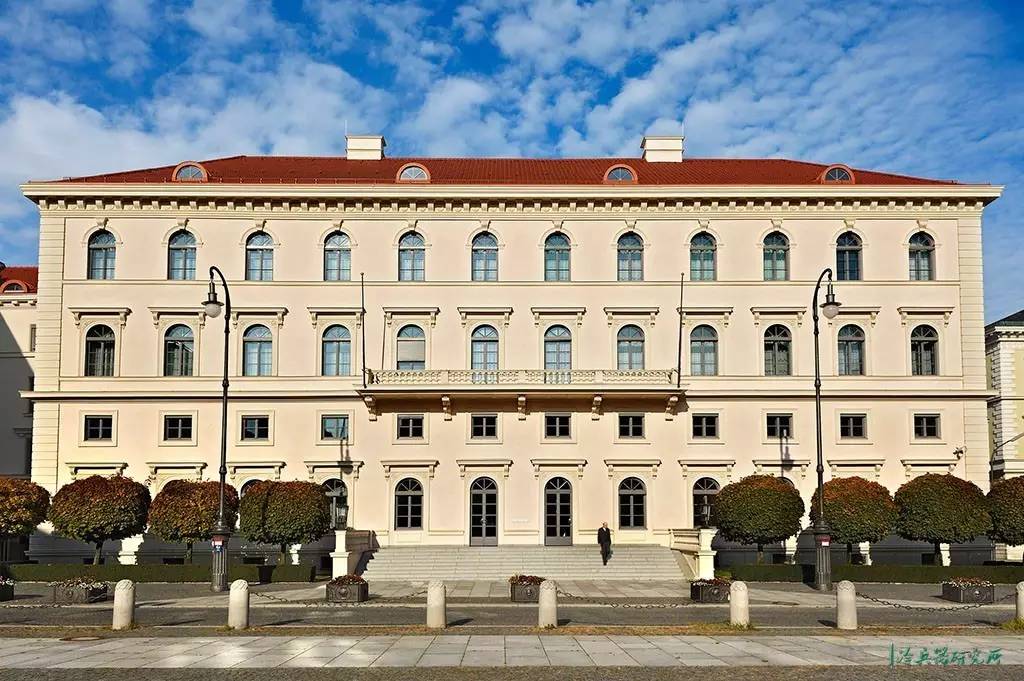 明治维新之乱,明治维新案