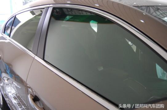 买车时送的遮阳布怎么安装,买车太阳膜去哪里贴