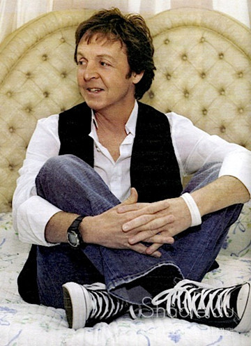 男士穿什么鞋子好看又有气质,男士现在穿什么鞋子好看