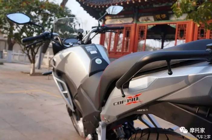 新大洲本田战鹰cbf190x和猛鸷190,18款新大洲本田cbf190x