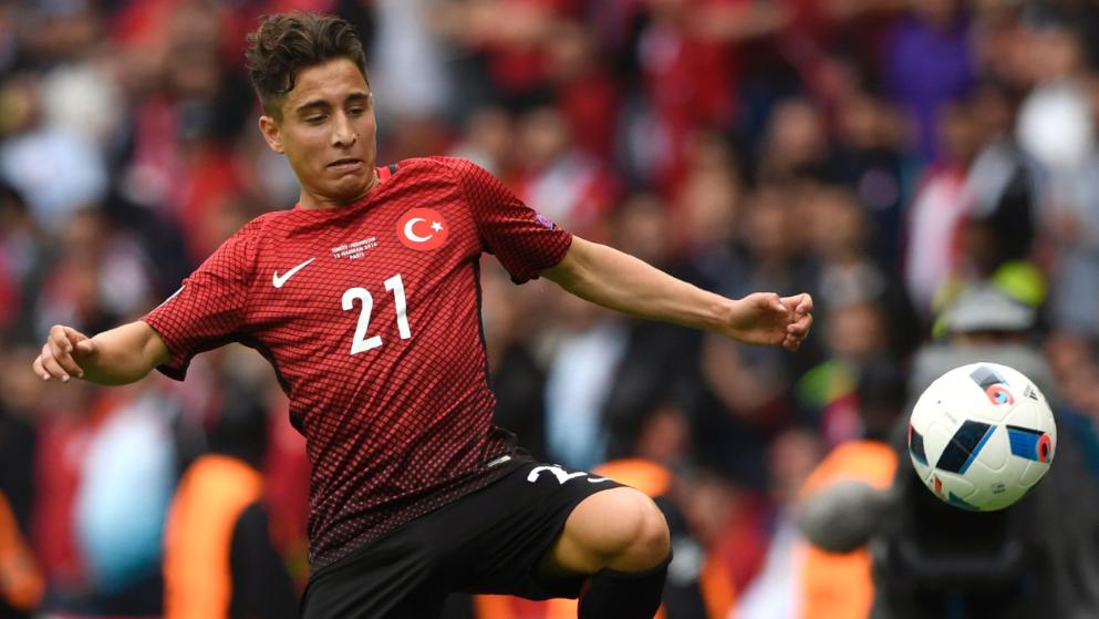 张玉宁奇迹复出,张玉宁19岁代表国家队进球视频