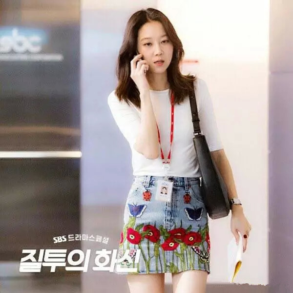 盘点撞衫好看与不好看,2017那些撞衫的明星