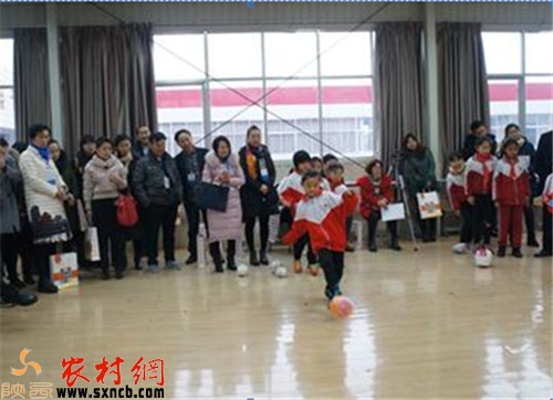 临渭区滨河小学研学活动,南塘小学生参加研学实践活动