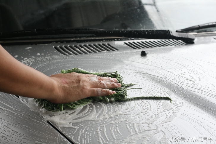 什么叫汽车抛光,如何给汽车抛光涂蜡