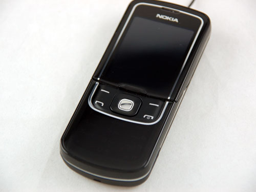 当年的奢华高贵之选，诺基亚8600