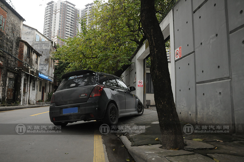 底盘防托底,底盘低过坑技巧